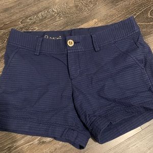 Lilly Pulitzer shorts. Size 4 Dark blue color.